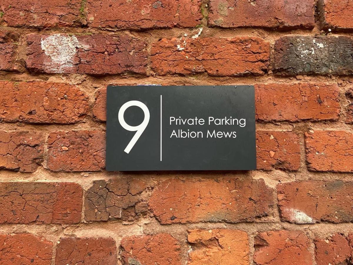 The Penthouses, 9 Albion Mews Chester Exterior foto